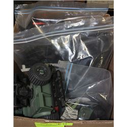 BOX OF GI JOE ACCESORIES