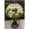 Image 1 : ANTIQUE TIFFANY STYLE LAMP