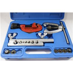 WESTWARD FLANGING TOOL SET