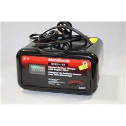 MOTOMASTER BATTERY CHARGER