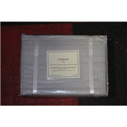 800 THREAD COUNT LIGHT BLUE KING FLAT SHEET