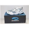 Image 1 : BROOKS SIZE 11.5 WOMENS