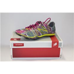 NEW BALANCE SIZE 7 WOMENS CLEATS