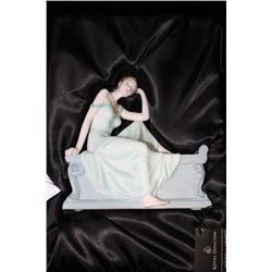 ROYAL DOULTIN 2005 COLLECTABLE FIGURINE
