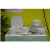 Image 1 : 20 PIECE BONE CHINA DINNERWARE SET