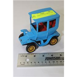 JAPAN MADE VINTAGE METAL CAR