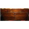 Image 1 : SHOWHOME 9 DRAWER DRESSER