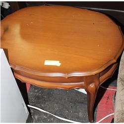 FRENCH PROVINCIAL END TABLE