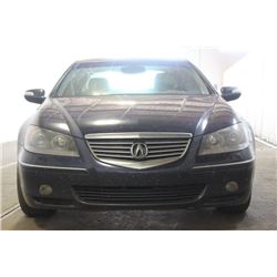 2005 ACURA RL AWD