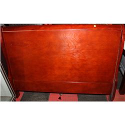 SHOWHOME QUEEN SIZE SLEIGH HEADBOARD