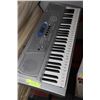 Image 1 : NEXXTECH ELECTRIC MUSICAL KEYBOARD WITH STAND