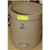 Image 1 : 2 GALLON CROCK