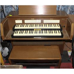 DUAL KEYBOARD ORGAN