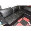 Image 3 : NEW BLACK LEATHER APT SIZE SECTIONAL