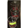 Image 1 : SET OF 3 FIREKING MEASURING CUPS