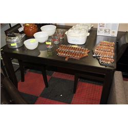 NEW KITCHEN TABLE W 2 LEATHERETTE SIDECHAIRS