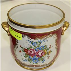 PILLIVUYT FRENCH PLANTER