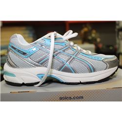 ASICS SIZE 5 1/2 WOMANS RUNNERS