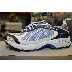 ASICS SIZE 5 1/2 MEN'S CLEATS