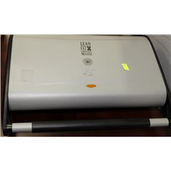 GEORGE FOREMAN LEAN MEAN GRILLING MACHINE