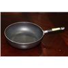 Image 1 : LARGE FRYING PAN