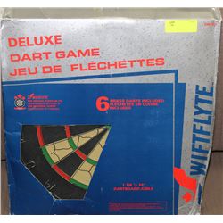 DELUXE DART BOARD