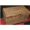Image 1 : LARGE WICKER CHEST