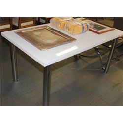 WHITE TABLE W CHROME LEGS