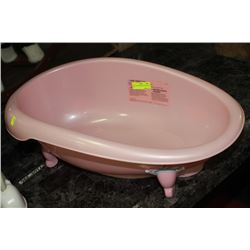 PINK DISNEY PRINCESS CLAW FOOT TUB