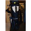 Image 1 : NEW TAYLOR-MADE GOLF BAG W/ CLUB COVERS
