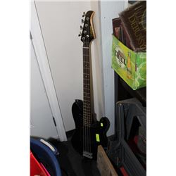 SILVERSTONE BASS GUITAR
