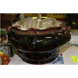 BEAN CROCK / SOUP TOURINE