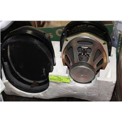 DELCO 6 IN X 9 IN CAR SPEAKERS WITH ALPINE COVERS