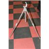 Image 1 : ALUMINUM TRI-POD
