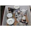 Image 1 : SMALL BOX OF PORCELAIN FIGURES