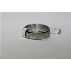 STAINLESS STEEL MAN'S RING SIZE 12