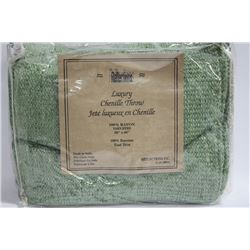LUXURY CHENILLE THROW BLANKET