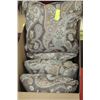 Image 1 : BOX OF NEW SHOWHOME PILLOWS
