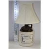 Image 1 : VINATAGE HANDLED PORCELAIN CROCK LAMP