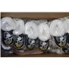 Image 1 : BOX OF 12 PAIRS OF SNOOPY SLIPPERS