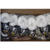 Image 1 : BOX OF 12 PAIRS OF SNOOPY SLIPPERS