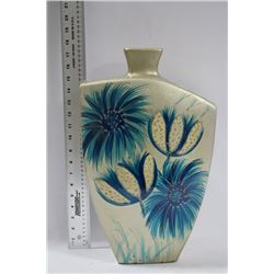NEW SHOWHOME FLORAL VASE