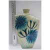 Image 1 : NEW SHOWHOME FLORAL VASE