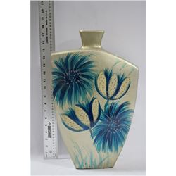 NEW SHOWHOME FLORAL VASE