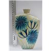Image 1 : NEW SHOWHOME FLORAL VASE