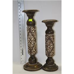 PAIR OF WOOD CARVED CANDLE HOLDERS ( CRACKED )