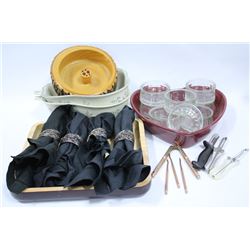 BOX OF KITCHEN ITEMS