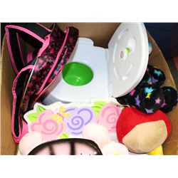 BOX WITH STUFFED ANIMALS AND BACKPACK