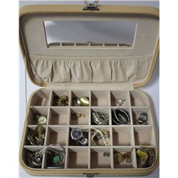 JEWELLERY COMPARTMENT BOX WITH CONTENTS
