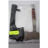 Image 1 : POLICE SEIZURE OLYMPIA MINI AXE WITH CASE